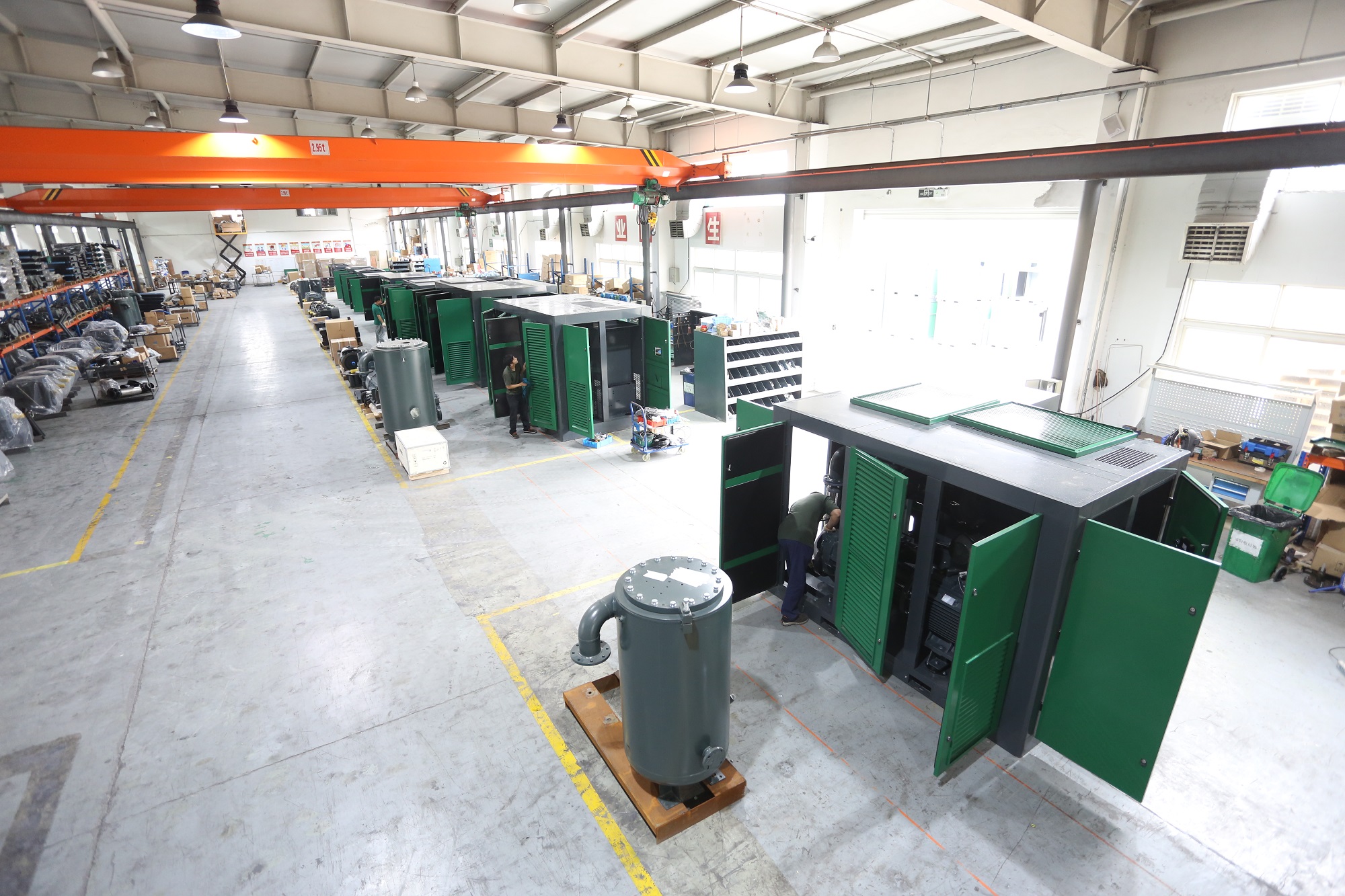 薩震節(jié)能空壓機