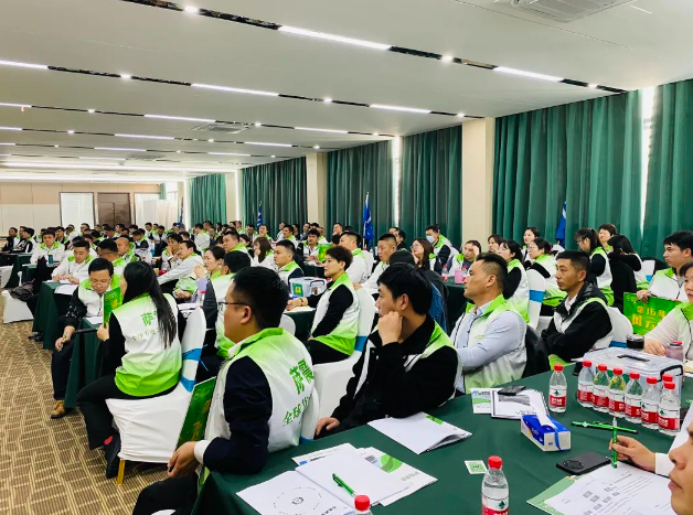 �齨����(y��u)����˲Ź�����������õ������I(y��)����ˮƽ��������I(y��)���|(zh��)���l(f��)չ��4��13-14�����_��(ji��)�ܿՉ��C(j��)�y������������_���Ϻ������_չ��I(y��)��(n��i)Ӗ(x��n)�n�̡�������(j��ng)���ˡ���Ӗ(x��n)��